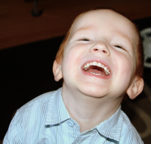 laugh-out-loud_100196684_o